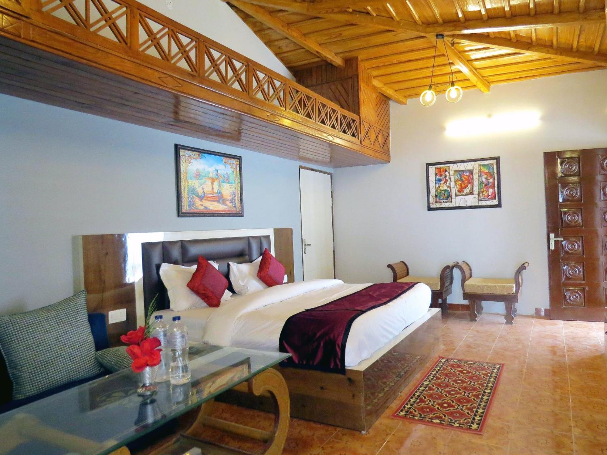 Hotel Haya Palace Nainital Esterno foto