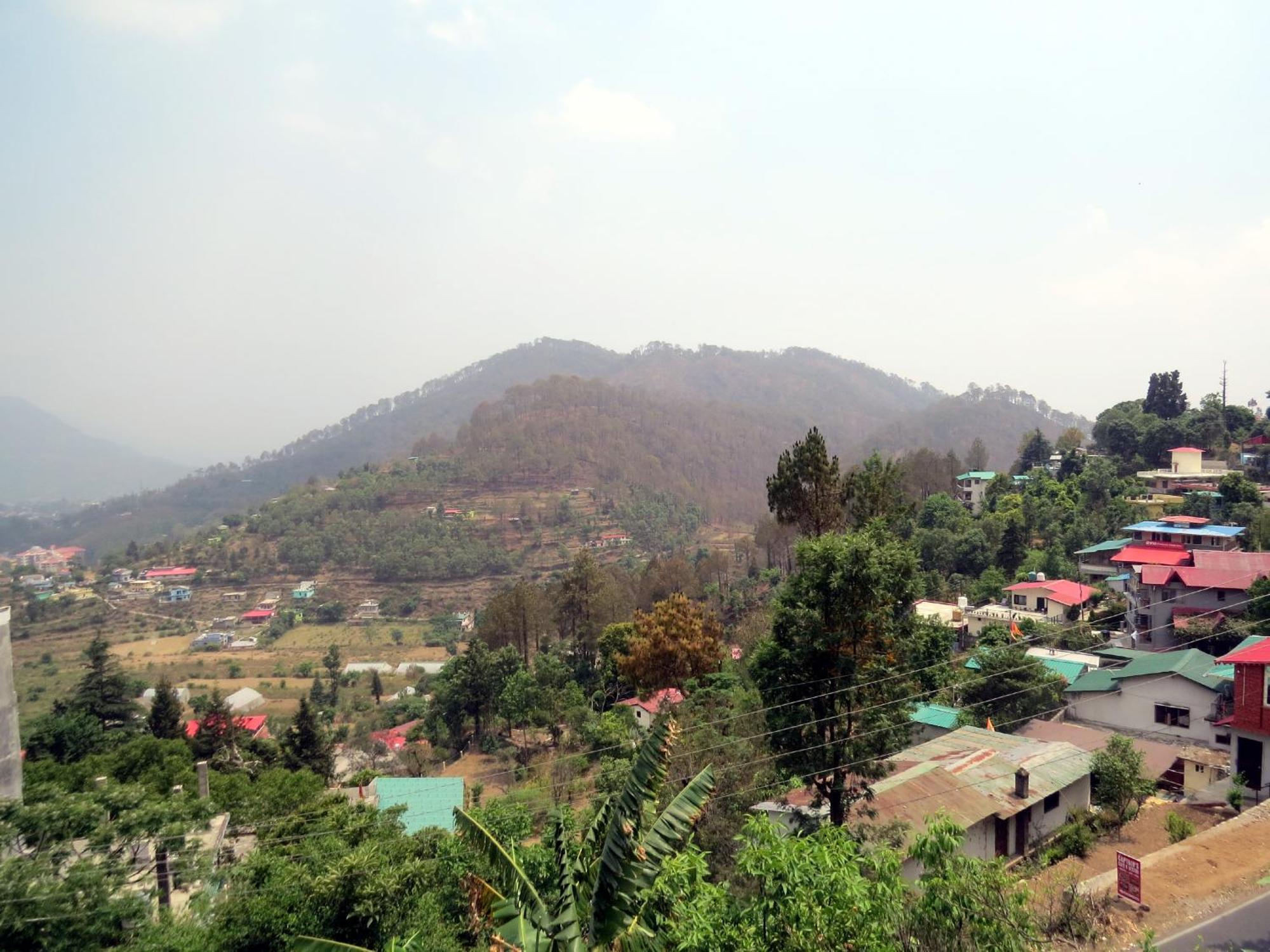 Hotel Haya Palace Nainital Esterno foto