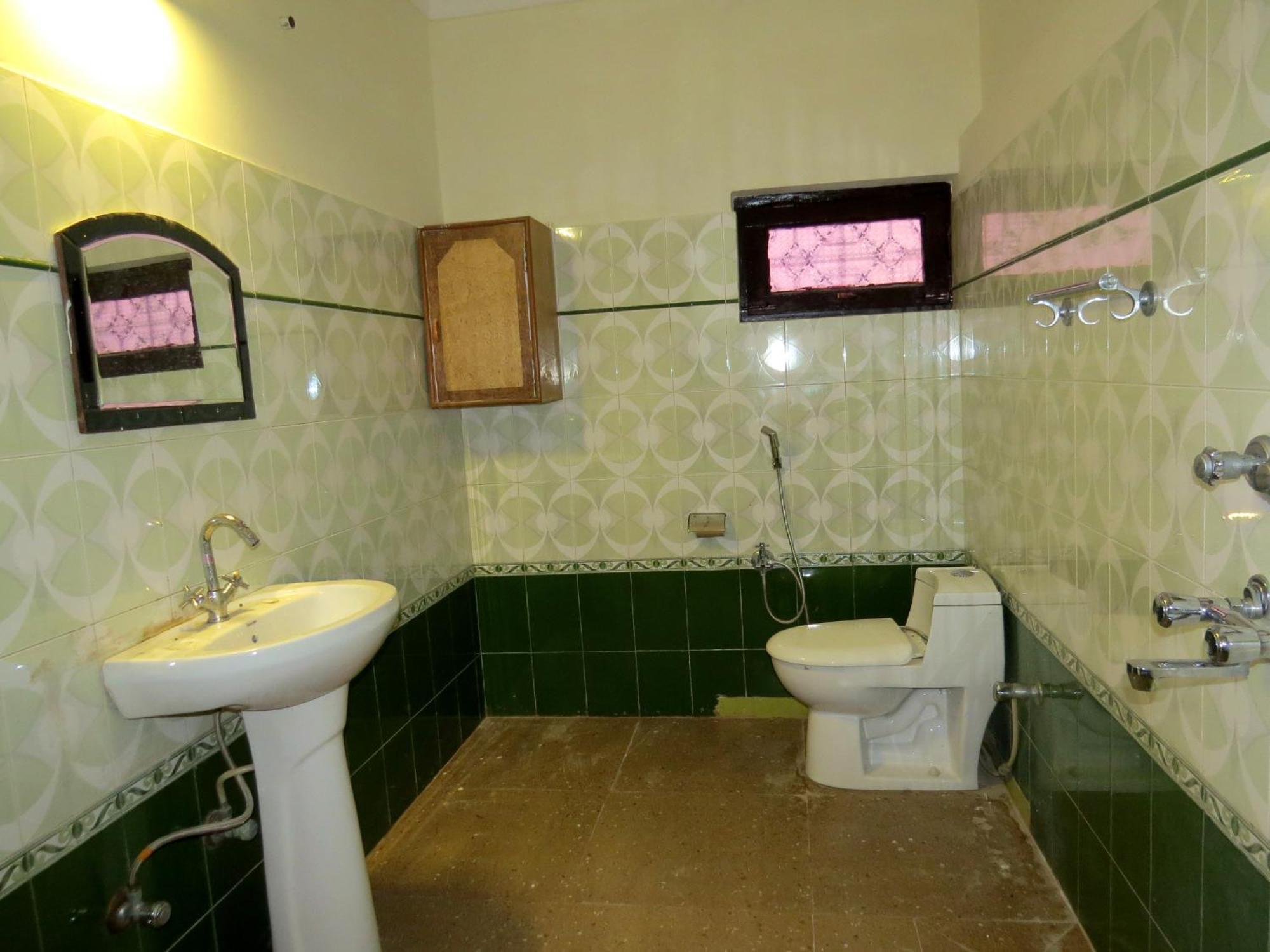 Hotel Haya Palace Nainital Esterno foto